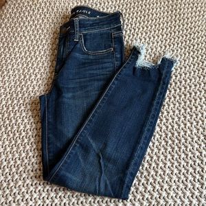 American Eagle chewed hem high rise cropped jeggings